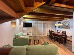 Arties Luxury Apartments DUPLEX con Parking y guardaski en RUDA